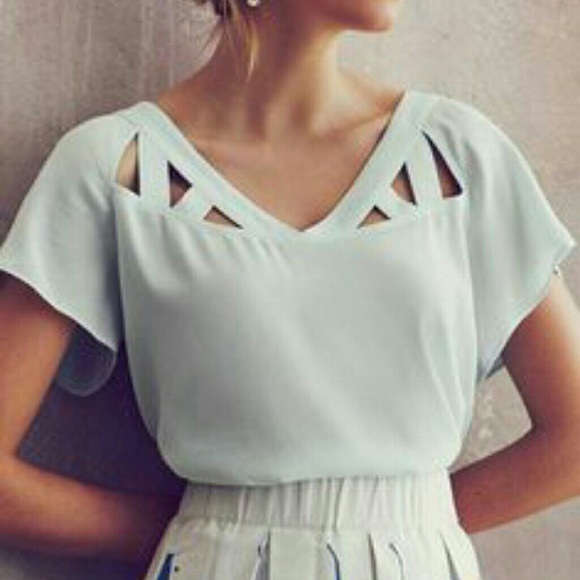 Anthropologie Tops - Anthropologie Baby Blue Tri-Cut Blouse - Size L